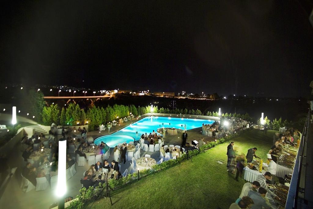 Dekelia Hotel Atene Esterno foto